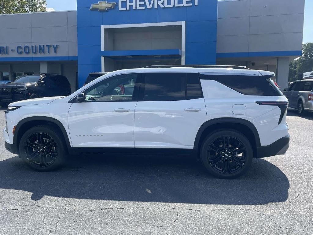 used 2025 Chevrolet Traverse car, priced at $41,778