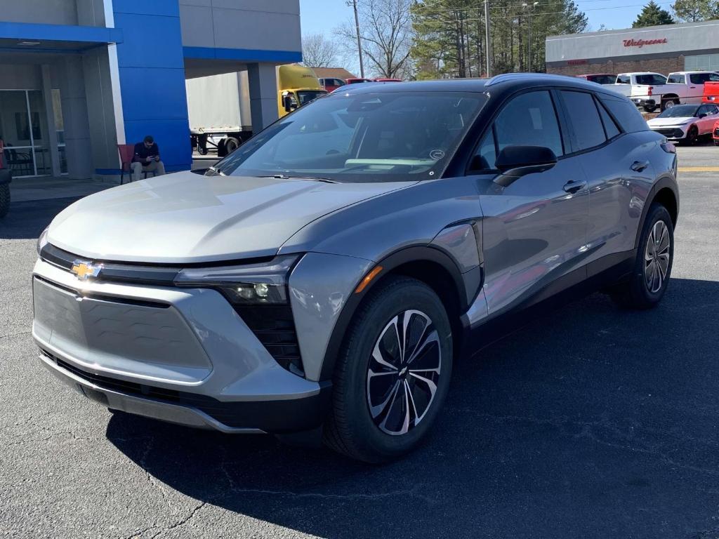 new 2025 Chevrolet Blazer EV car