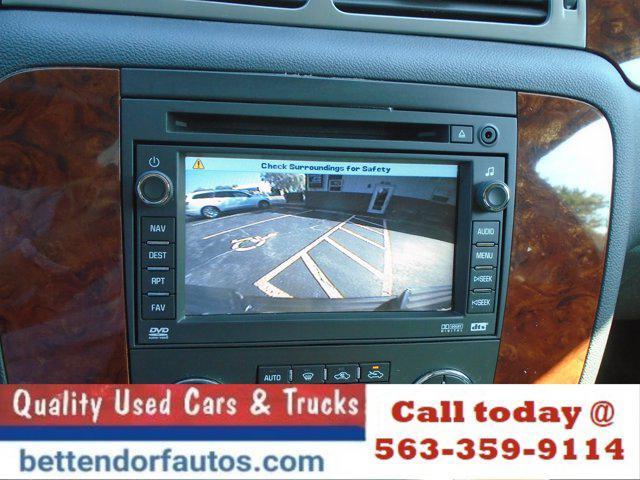 used 2010 Chevrolet Avalanche car, priced at $11,995