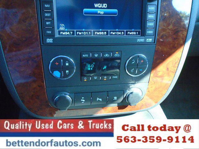 used 2010 Chevrolet Avalanche car, priced at $11,995