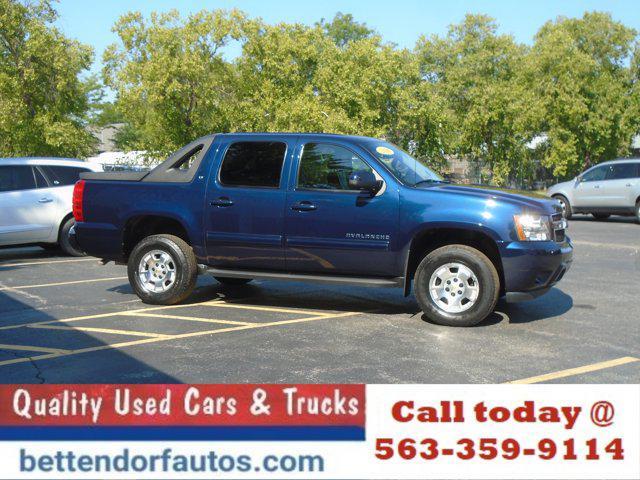 used 2010 Chevrolet Avalanche car, priced at $11,995