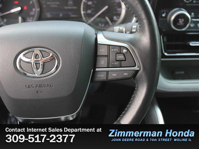 used 2021 Toyota Highlander car, priced at $35,791