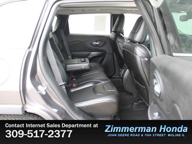 used 2019 Jeep Cherokee car, priced at $18,992