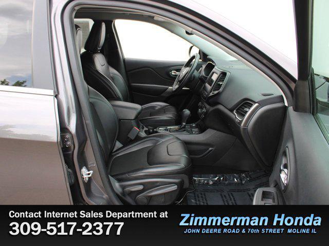 used 2019 Jeep Cherokee car, priced at $18,992