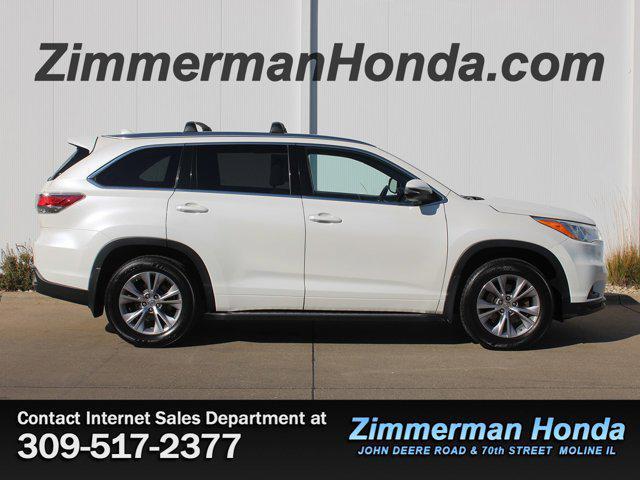 used 2014 Toyota Highlander car, priced at $16,991