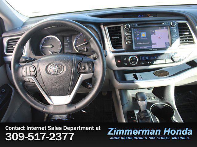 used 2014 Toyota Highlander car, priced at $16,991