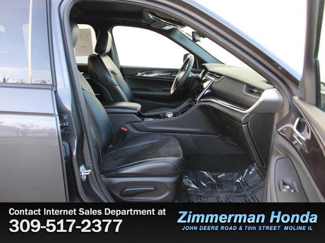 used 2022 Jeep Grand Cherokee car, priced at $32,991