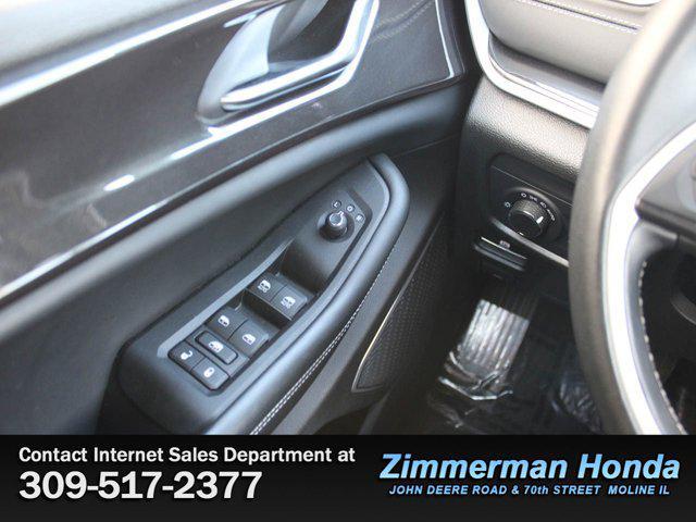 used 2022 Jeep Grand Cherokee car, priced at $32,991