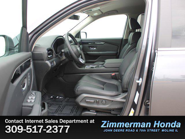 new 2025 Honda Pilot car, priced at $47,050