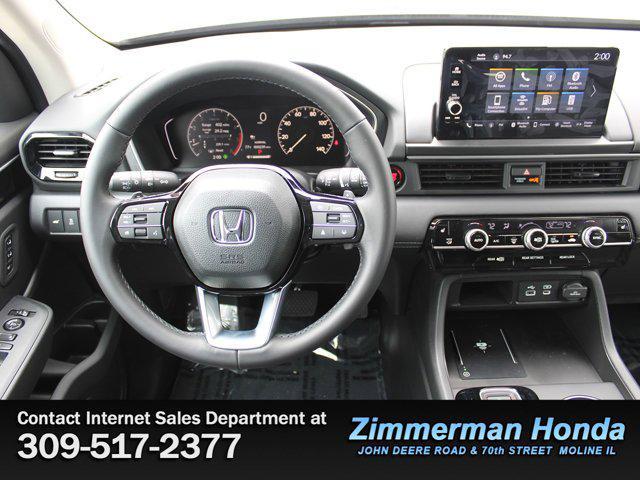 new 2025 Honda Pilot car, priced at $47,050