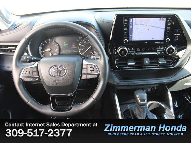 used 2020 Toyota Highlander car, priced at $34,992