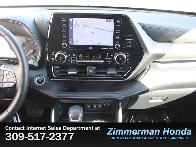 used 2020 Toyota Highlander car, priced at $34,992
