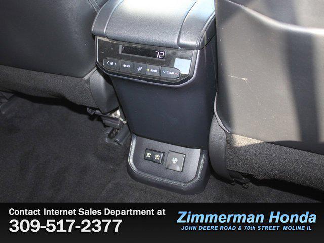 used 2020 Toyota Highlander car, priced at $34,992