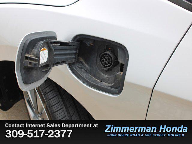 used 2018 Honda Clarity Plug-In Hybrid car, priced at $12,992