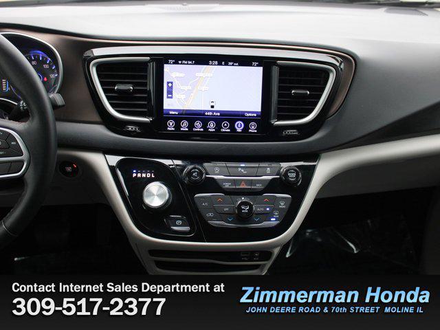 used 2017 Chrysler Pacifica car, priced at $10,995