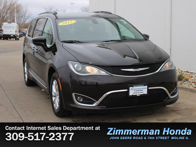 used 2017 Chrysler Pacifica car, priced at $10,995