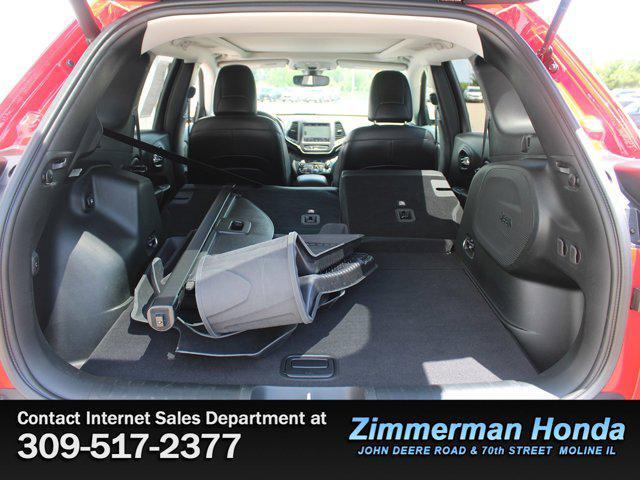 used 2019 Jeep Cherokee car, priced at $24,591