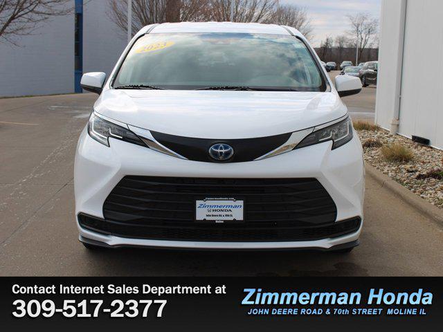 used 2023 Toyota Sienna car, priced at $38,991