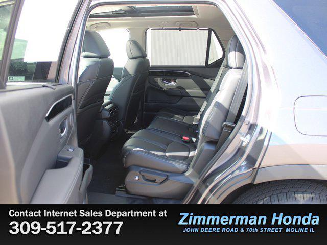 new 2025 Honda Pilot car, priced at $51,095