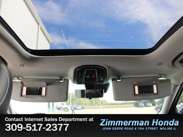 used 2023 Jeep Grand Cherokee car, priced at $34,391