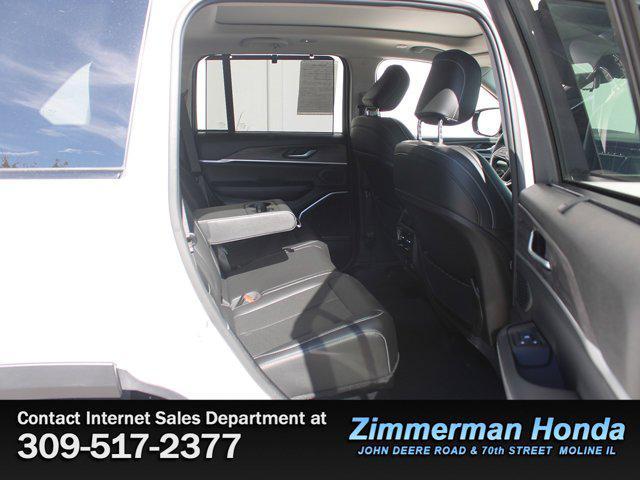 used 2023 Jeep Grand Cherokee car, priced at $34,391