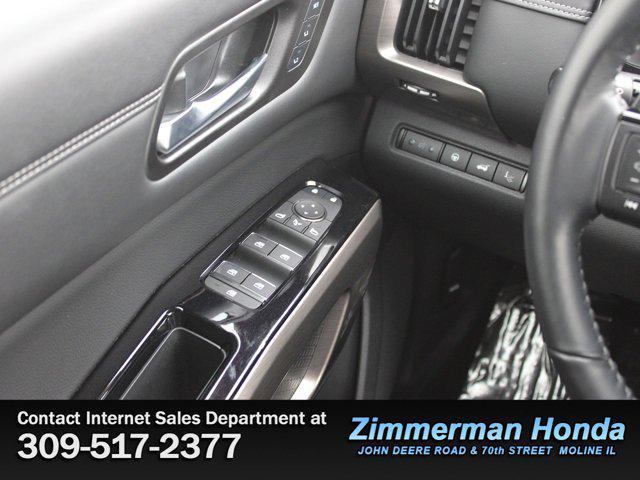 used 2022 Nissan Pathfinder car, priced at $36,291