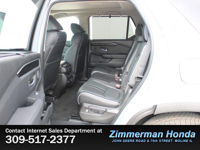 new 2025 Honda Pilot car, priced at $55,030