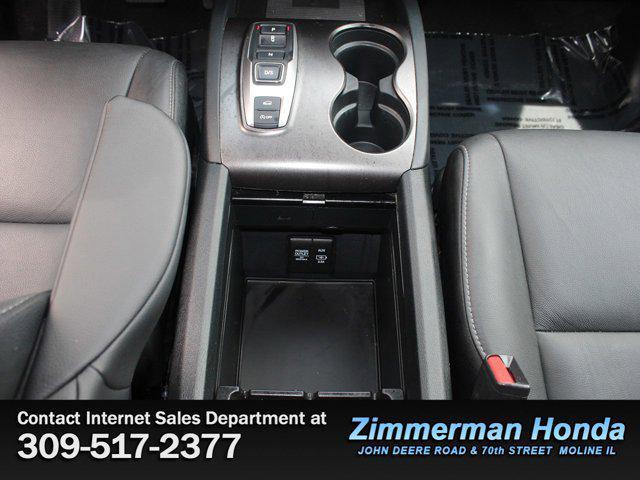 used 2022 Honda Pilot car, priced at $34,991
