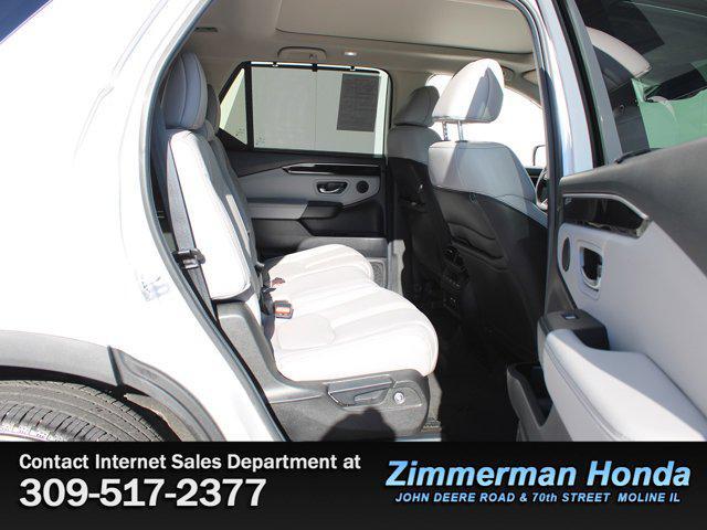 used 2024 Honda Pilot car, priced at $44,592