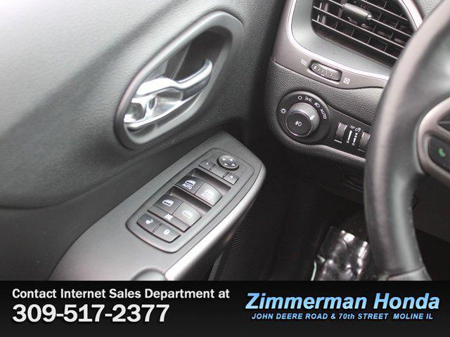 used 2019 Jeep Cherokee car, priced at $16,491