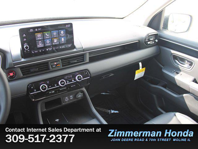 new 2025 Honda Pilot car, priced at $48,995