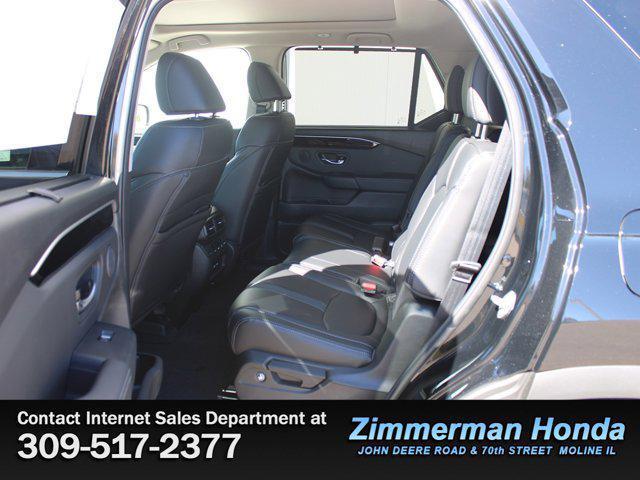 new 2025 Honda Pilot car, priced at $51,095