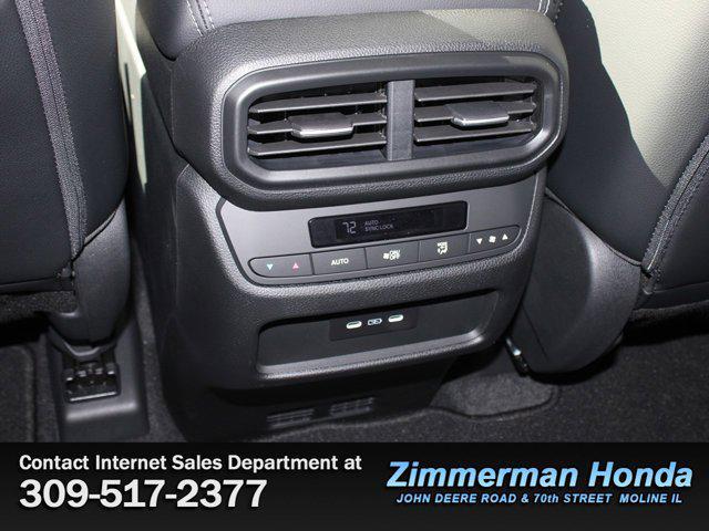 new 2025 Honda Pilot car, priced at $47,095