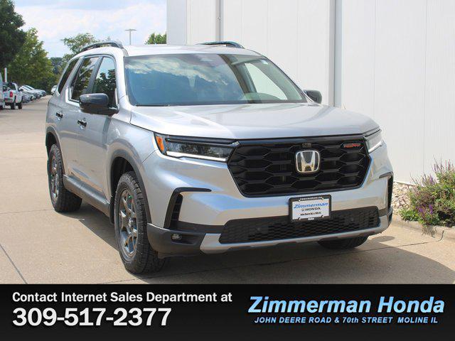 new 2025 Honda Pilot car, priced at $50,850