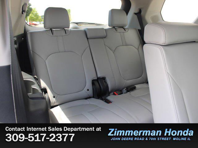 used 2025 Honda Pilot car, priced at $48,991