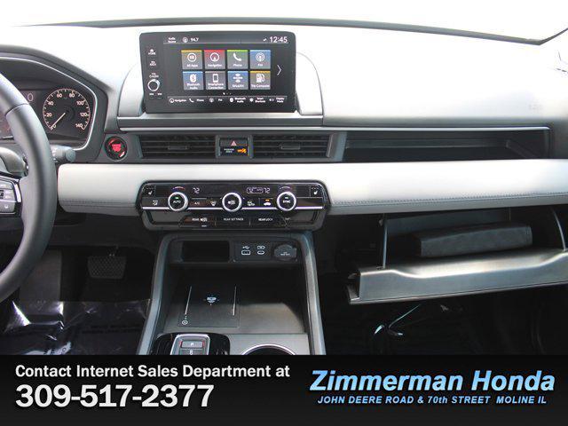 used 2025 Honda Pilot car, priced at $48,991