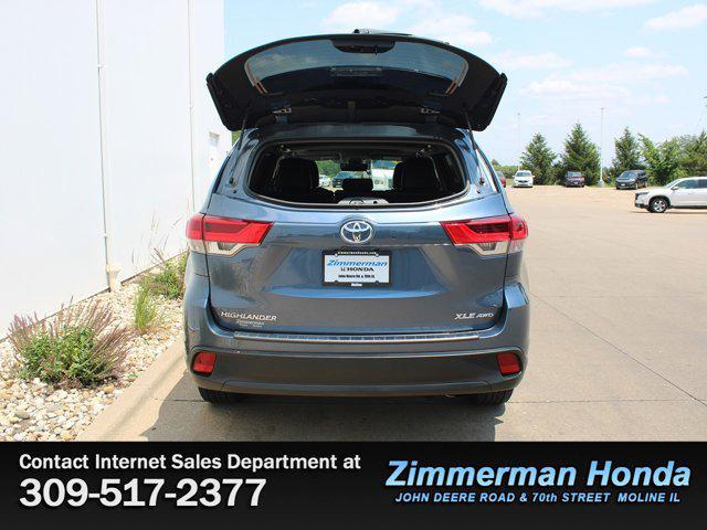 used 2019 Toyota Highlander car, priced at $30,291