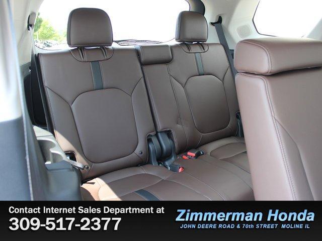 used 2025 Honda Pilot car, priced at $51,992