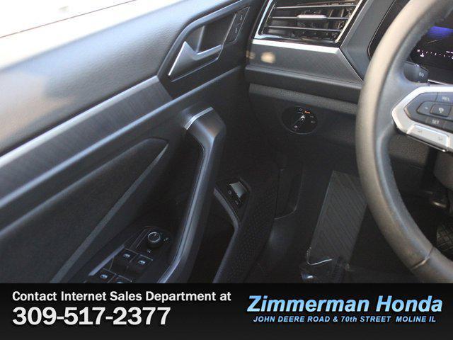 used 2024 Volkswagen Jetta car, priced at $21,592