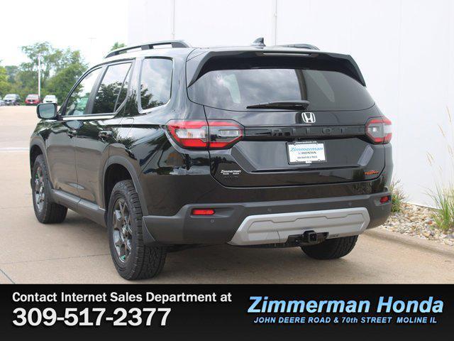 new 2025 Honda Pilot car, priced at $51,330