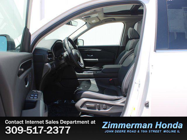 new 2025 Honda Pilot car, priced at $55,715