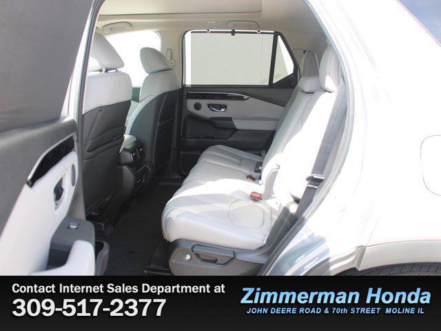 new 2025 Honda Pilot car, priced at $51,095