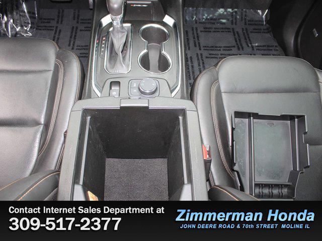 used 2021 Chevrolet Traverse car, priced at $29,291
