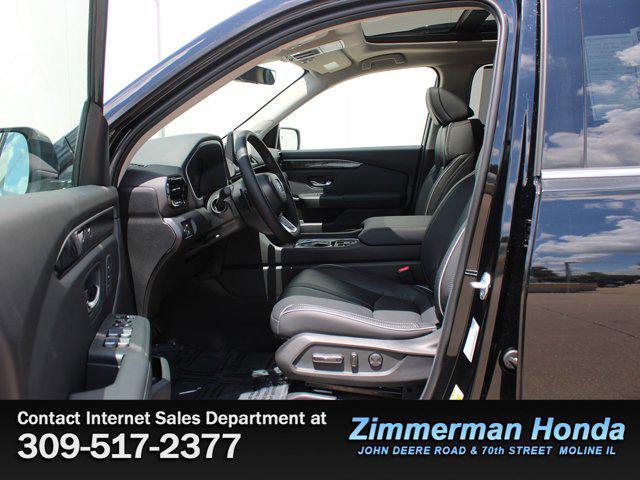 new 2025 Honda Pilot car, priced at $54,530
