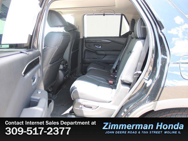 new 2025 Honda Pilot car, priced at $54,530
