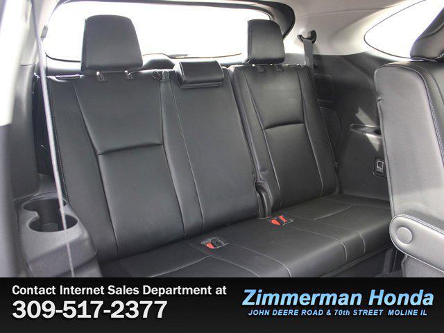 used 2021 Toyota Highlander car, priced at $34,591