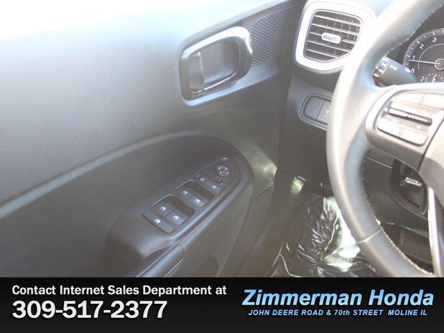 used 2022 Hyundai Venue car, priced at $19,991