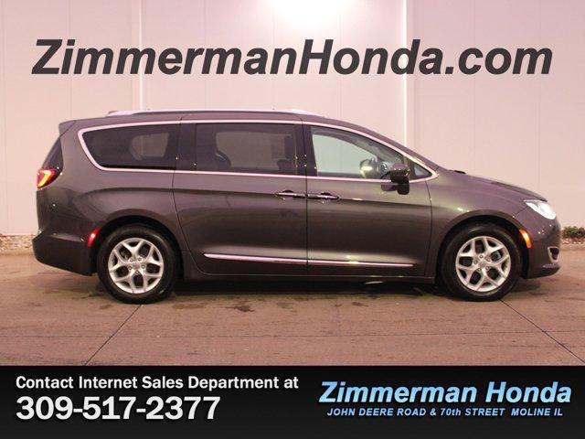 used 2017 Chrysler Pacifica car, priced at $13,991