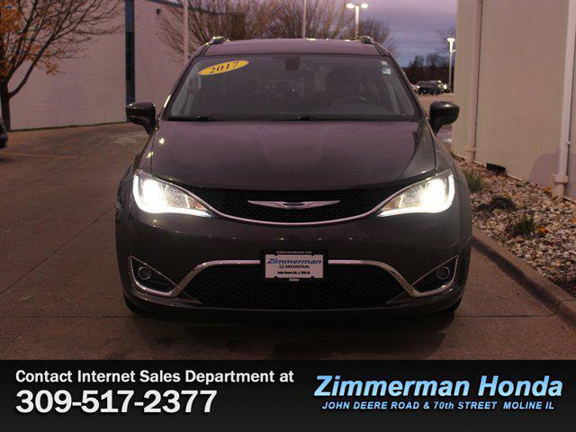 used 2017 Chrysler Pacifica car, priced at $13,991