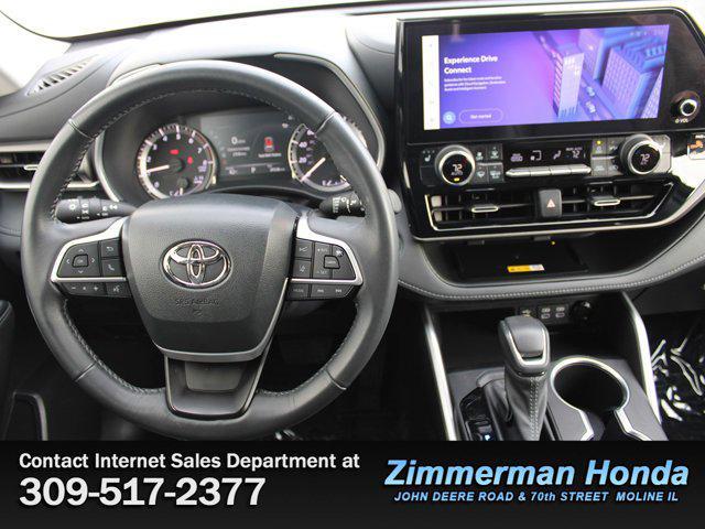 used 2023 Toyota Highlander car, priced at $38,991